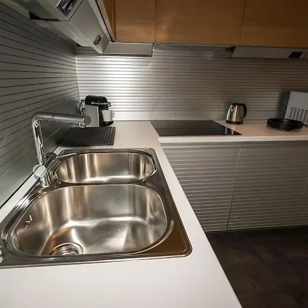 Casa Uetta דירה *